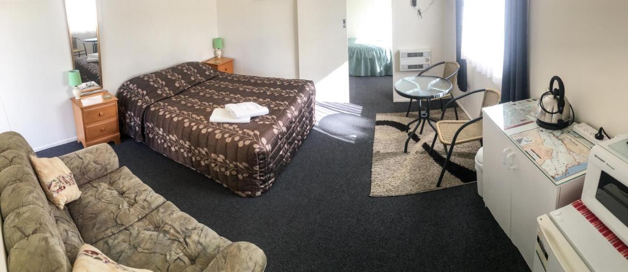 Alma Motel Oamaru Εξωτερικό φωτογραφία